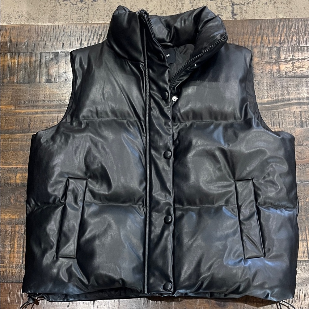Black Puffer Vest Faux Leather worn once like new EUC